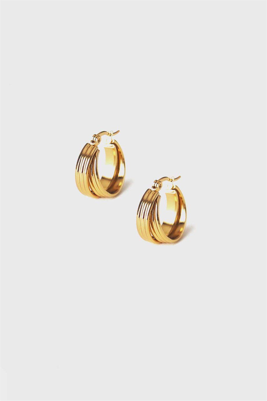 Evadne's Golden Sparks Earrings Gold, Stainless steel - Earrings - Feraye