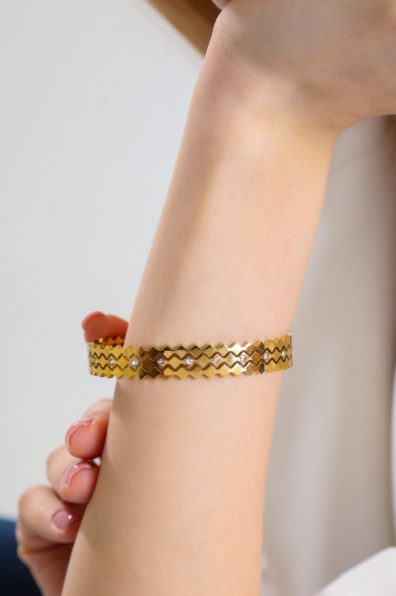 Glittering Telephassa Bracelet Gold, Stainless steel - Bracelet - Feraye