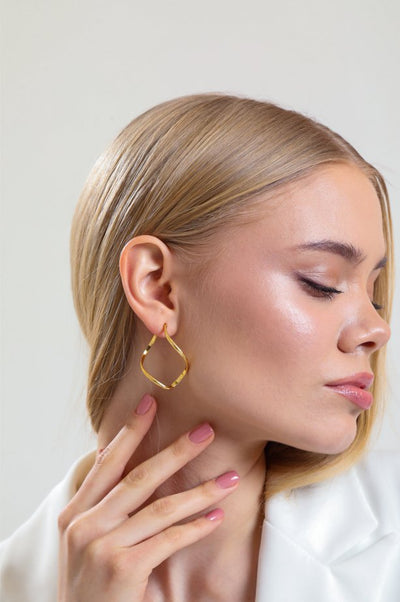 Selii's Waves Earrings Gold, Stainless steel - Feraye